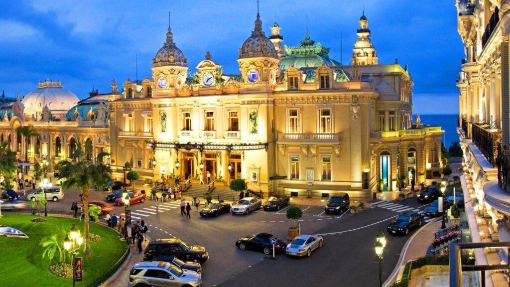 Milan City Centre to Monte Carlo Transfer Taxi