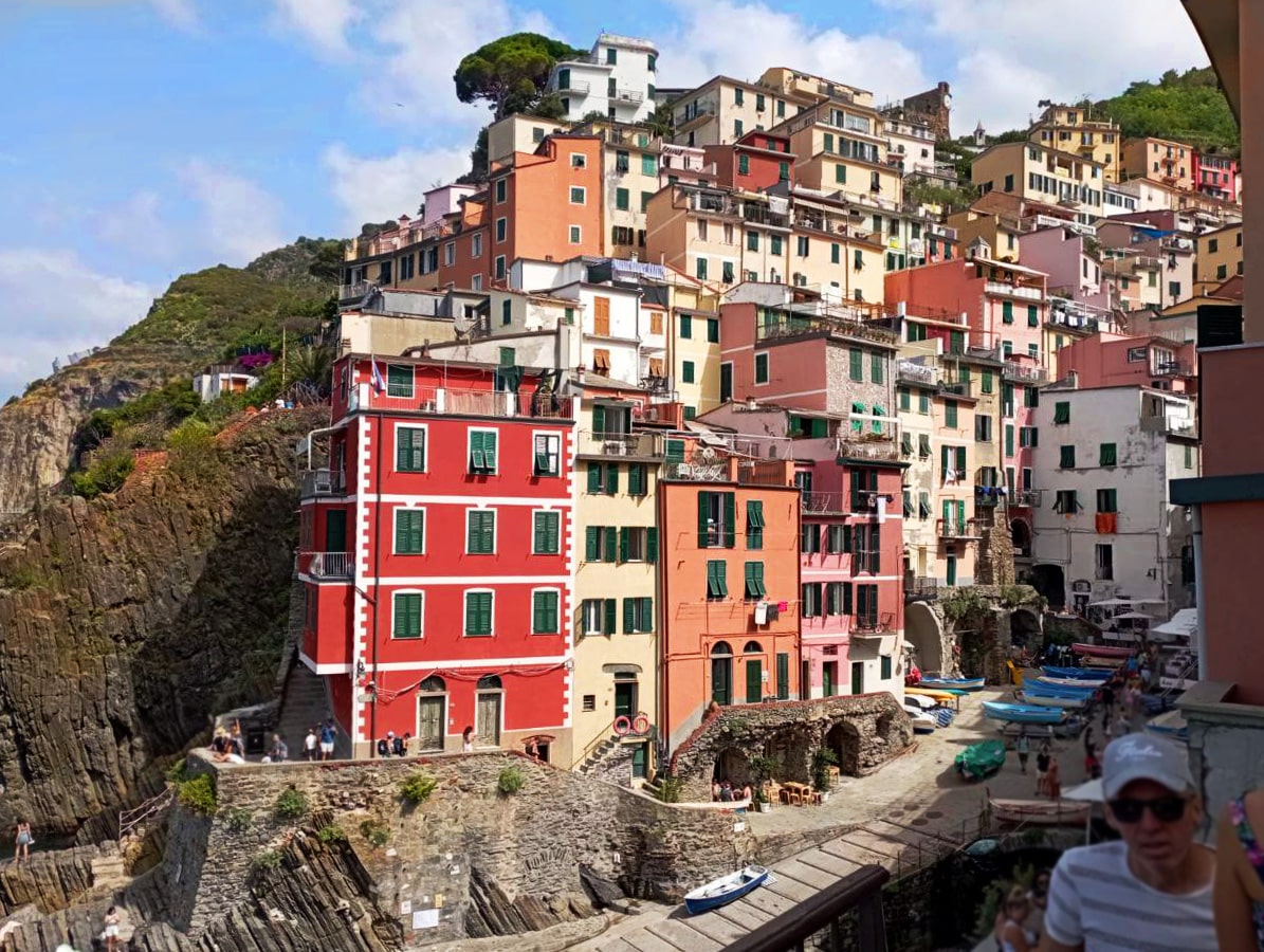 From Milan to Riomaggiore transfer From Milan to Riomaggiore transfer