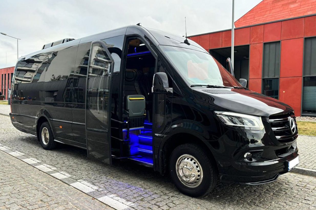 Minivan Sprinter - Passengers x20 Luggage x20