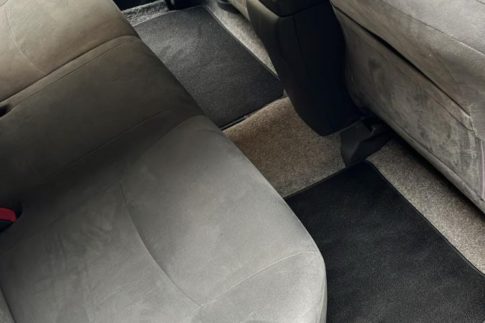 Sedan Standard Interior