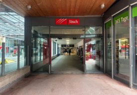 Exit to the Täsch railway platform