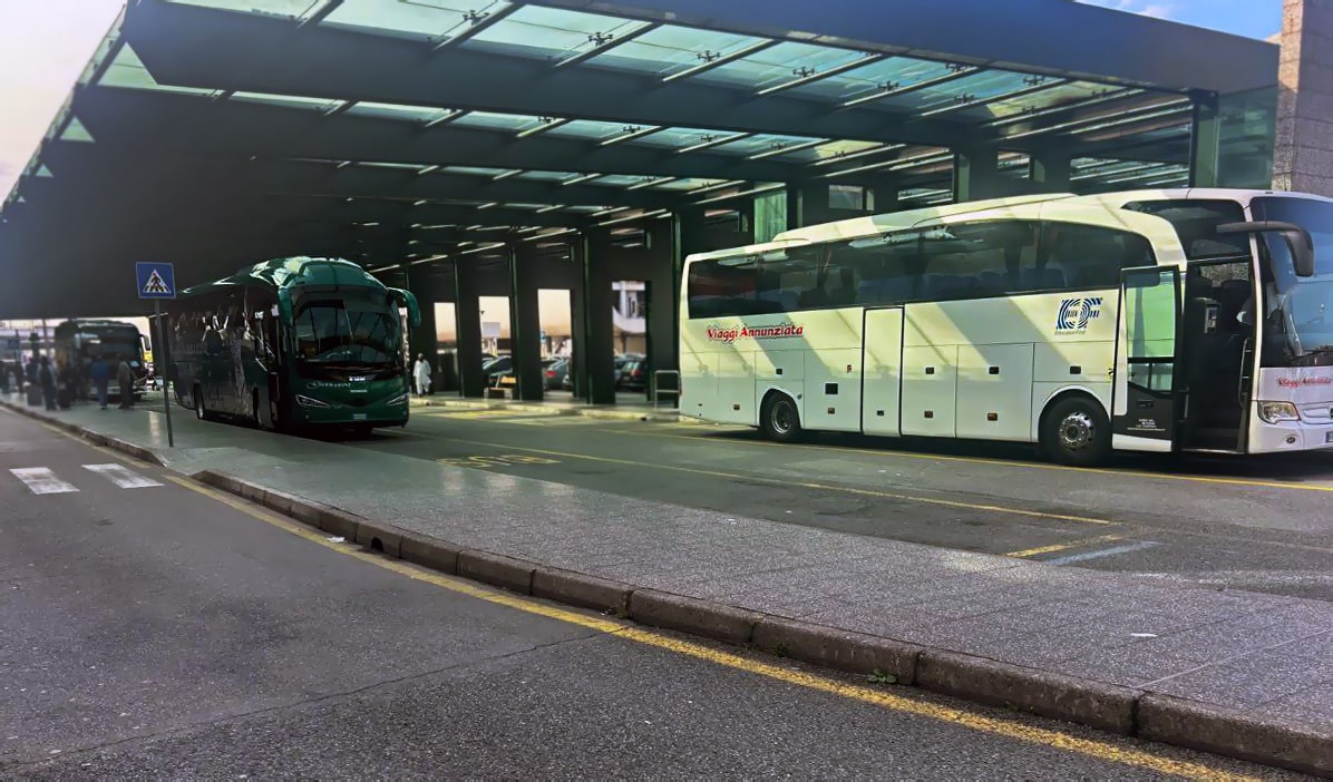 Malpensa Airport to Milan by bus Malpensa Airport to Milan by bus