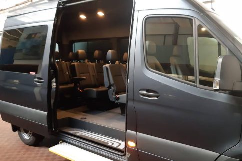 Taxi in Milan with Mercedes Sprinter