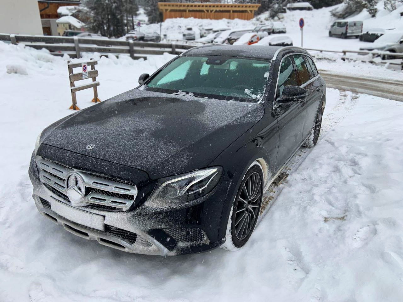 Milan to Madonna di Campiglio Taxi E Class