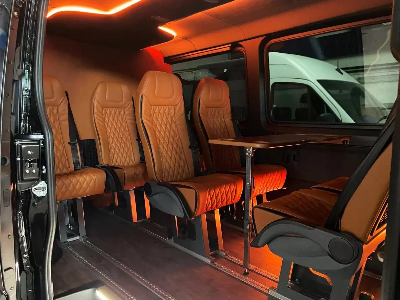 Private transfer taxi Mercedes Sprinter