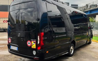 Sprinter minivan Milan taxi